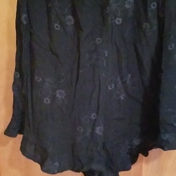 Romper - Picture 3 of 9